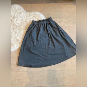 Uniqlo cotton big kid grey skirt, fit petite adult